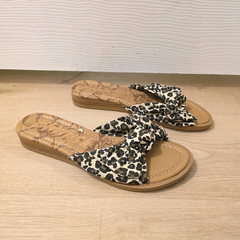 Blowfish Malibu Tan Leopard Print Low Wedge Slip On Knot Anina Slide Sandals 10M